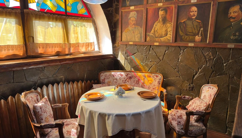 Фото №2 зала Зал "Малая каминная"