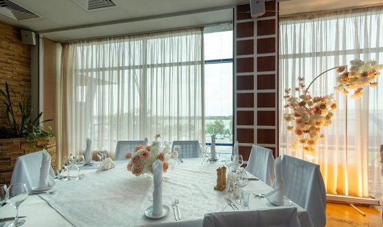 Фото №11 зала Зал ресторана 