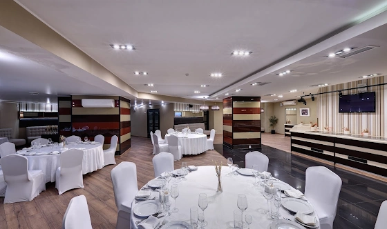 Фото №3 зала Зал «Премьер» 