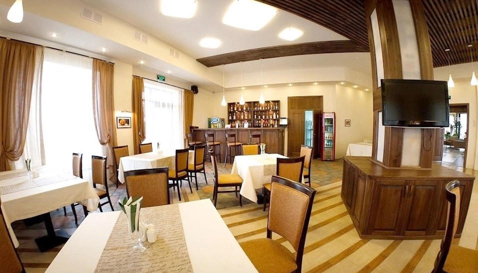 Фото №8 зала Ресторан