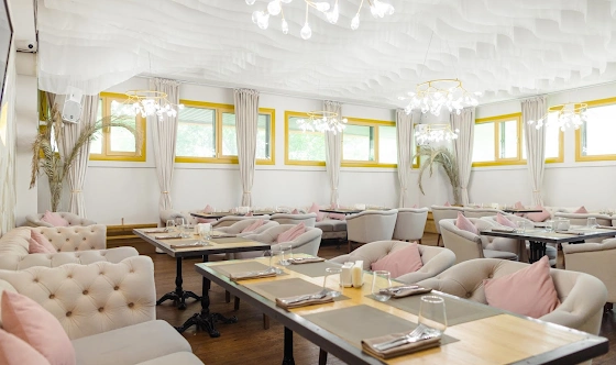 Фото №4 зала Большой зал караоке 