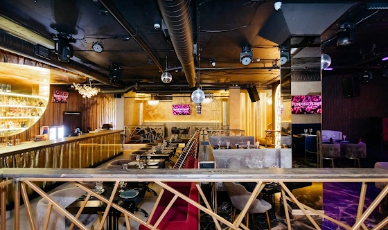 Фото №15 зала Эндорфин Шоу-бар Караоке