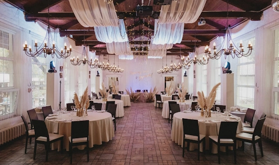 Фото №3 зала Ресторан