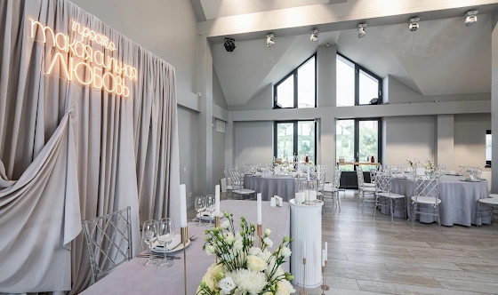 Фото №4 зала Зал «Мансарда»