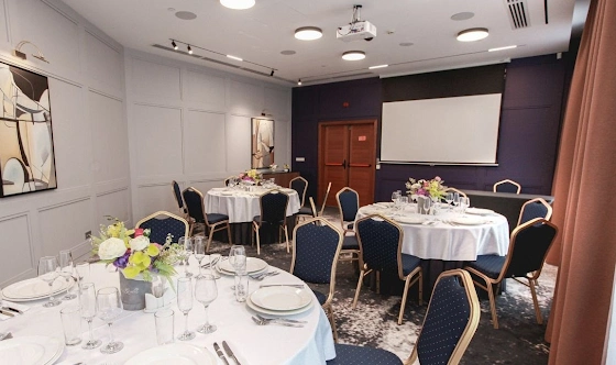 Фото №1 зала Зал Embassy