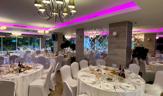 Фото №2 зала Ресторан «Жигули»