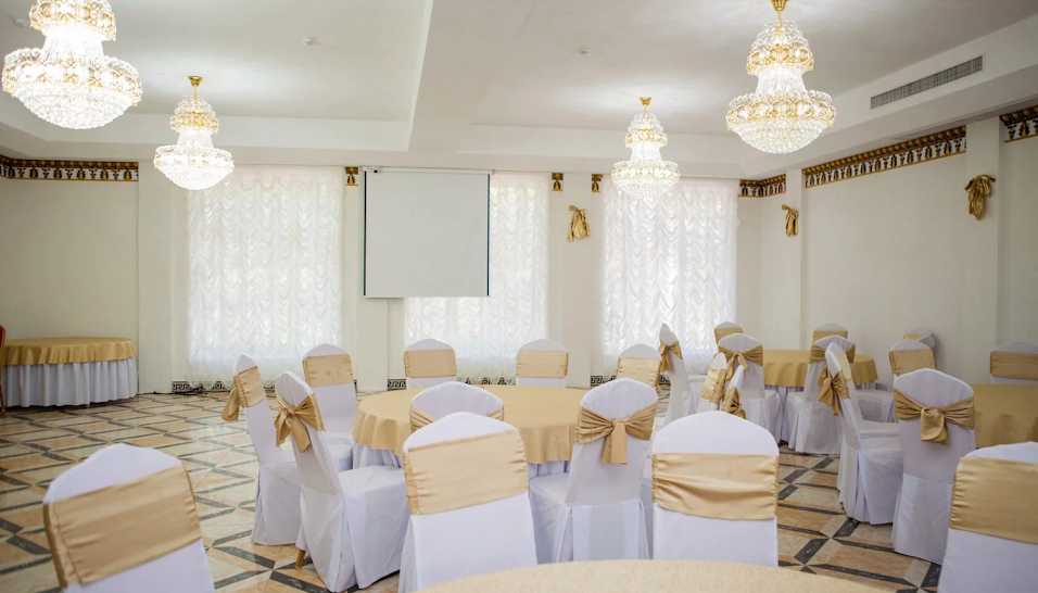 Фото №15 зала Зал «Золотой»