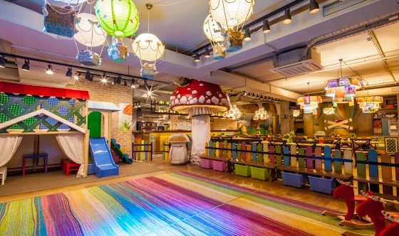 Фото №17 зала Детский зал «Кувшинчик»