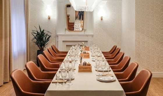 Фото №1 зала Караоке-зал