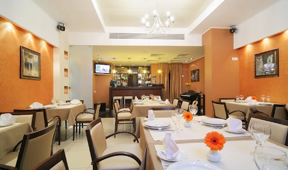 Фото №3 зала Кафе «Сенатор»