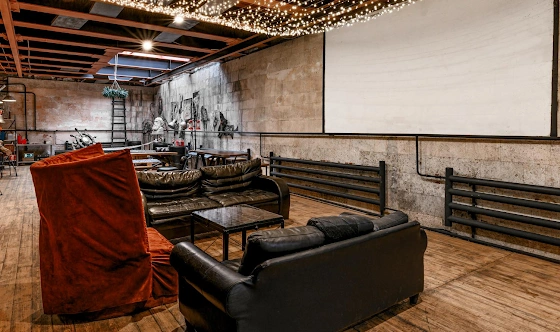 Фото №12 зала Основной зал