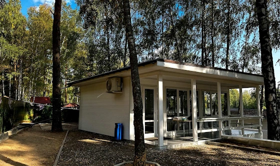 Фото №1 зала Большая застекленная беседка