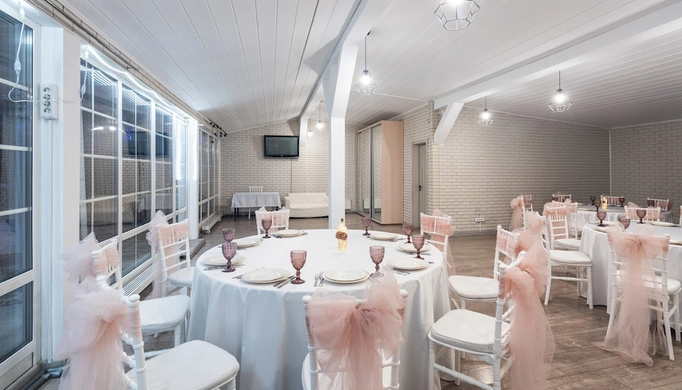 Фото №15 зала Зал Emily