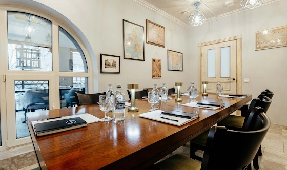 Фото №4 зала Зал "VIP-переговорная"