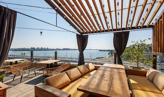 Фото №4 зала Летняя площадка