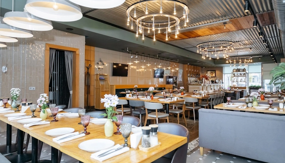 Фото №6 зала Основной зал