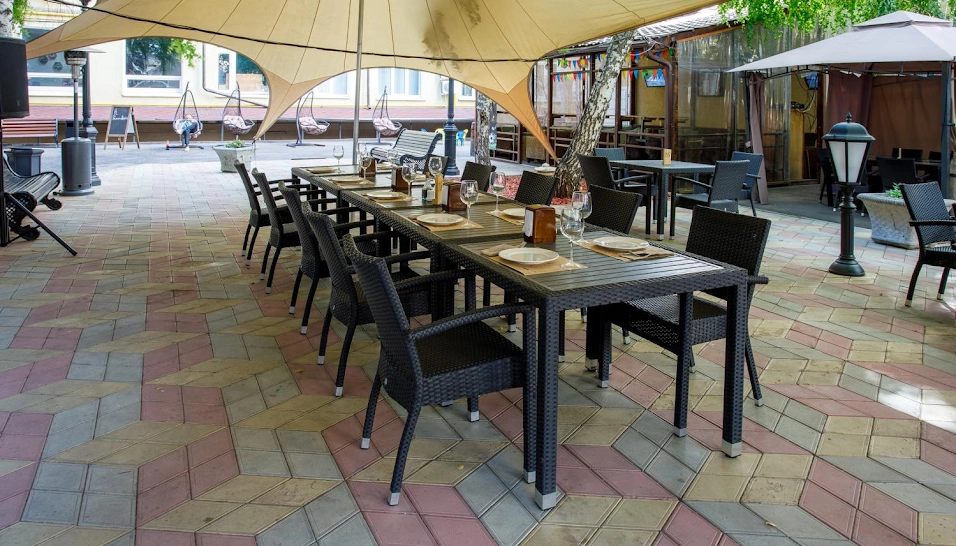 Богемия терраса железнодорожная ул 72а саратов фото Bogemia Terrace, restaurant, Саратов, Железнодорожная улица, 72 Yandex Maps
