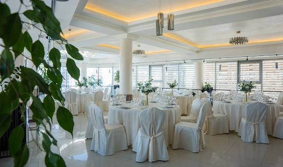 Фото №2 зала Зал Park restaurant&banquet hall