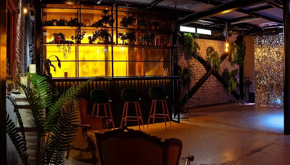 Фото №9 зала Story