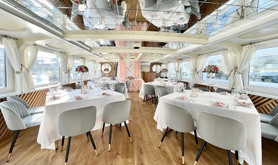 Фото №11 зала Палуба