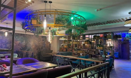 Фото №5 зала Зал «Версаль»