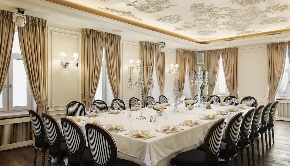 Фото №3 зала Банкетный зал «Особняк»