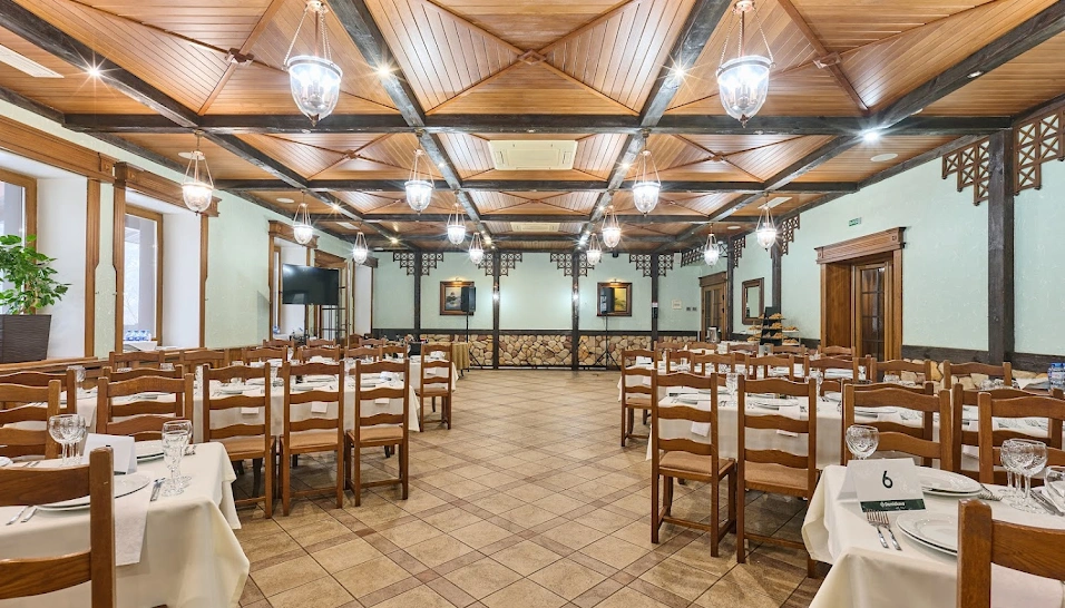 Фото №7 зала Зал «Застольная»