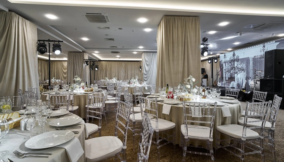 Фото №13 зала Зал «Губернаторский»