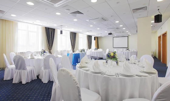 Фото №2 зала Зал «Лицей»