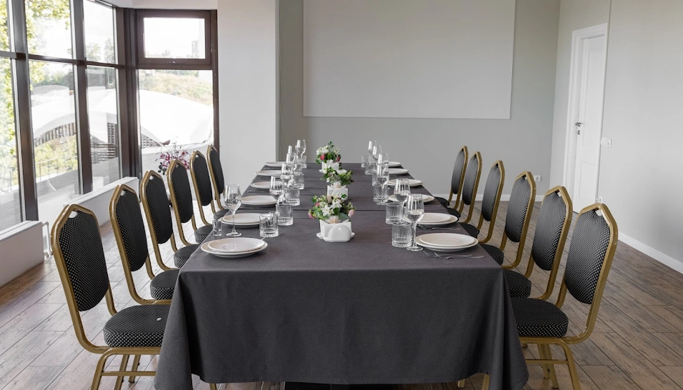 Фото №2 зала VIP-зал (3 этаж)