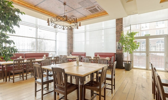 Фото №4 зала Ресторан "Brauplatz"