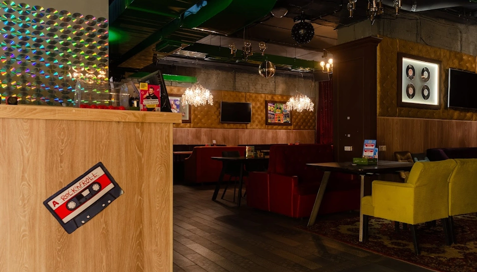 Фото №5 зала Караоке-зал