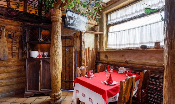 Фото №6 зала Зал «Дворик»