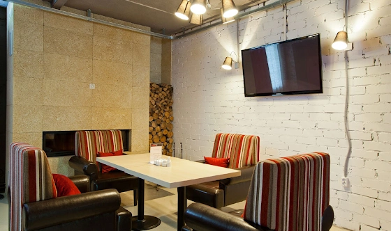 Фото №1 зала Переговорная VIP-зона с камином