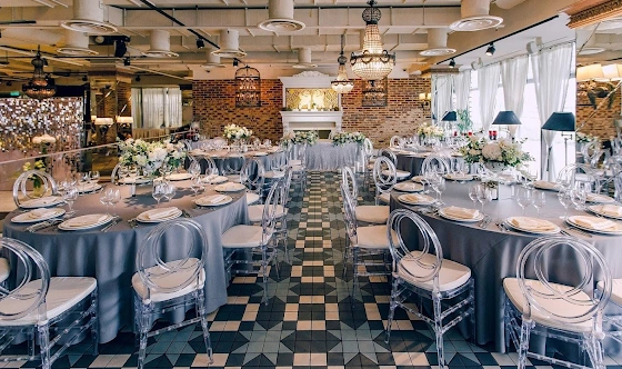 Фото №1 зала Ресторан «Гуси-Лебеди»