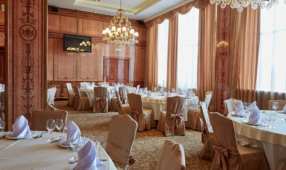 Фото №9 зала Банкетный зал «Азнавур»