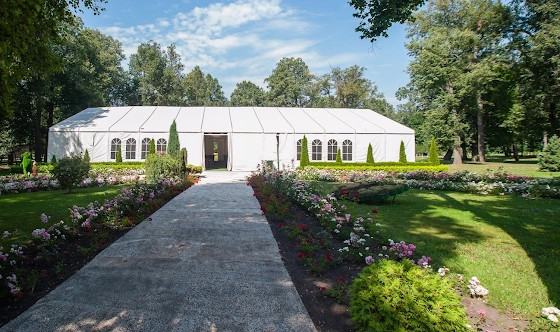 Фото №13 зала Сезонный шатёр 