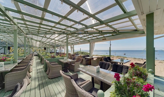 Фото №2 зала Летняя крытая терраса