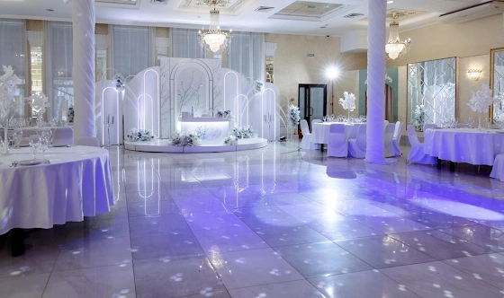 Фото №3 зала Зал «Хрустальный»