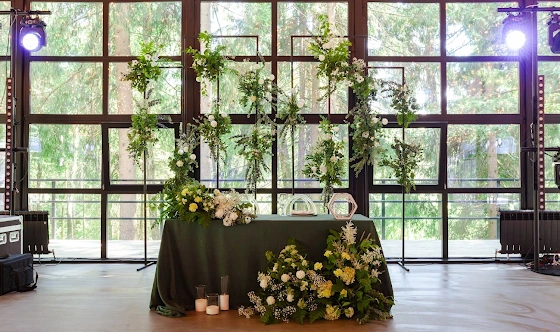 Фото №3 зала Веранда «Дивный Лес»