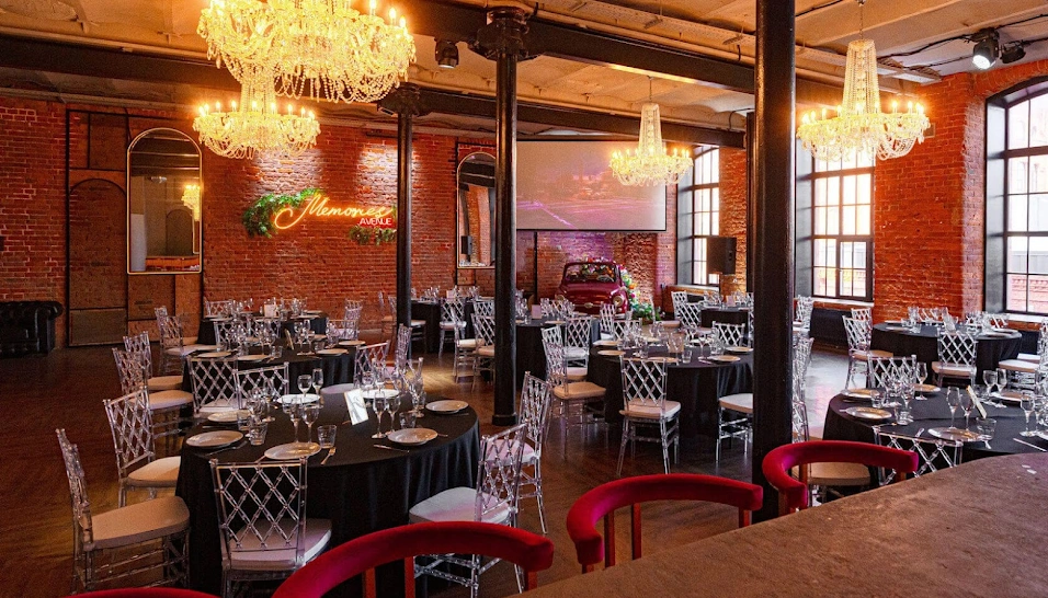 Фото №2 зала Avenue