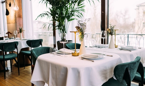 Фото №3 зала Нижняя палуба