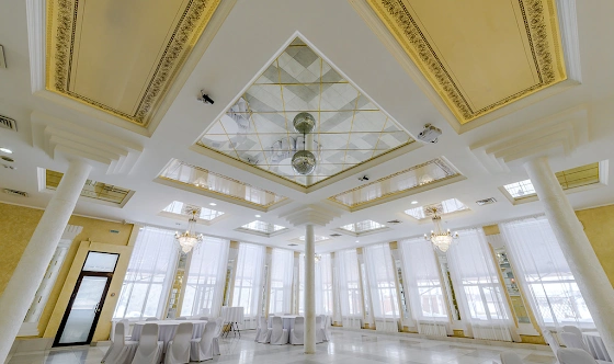 Фото №16 зала Зал «Хрустальный»