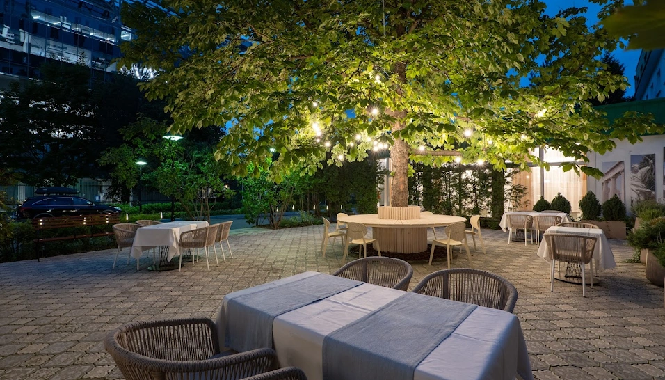 Фото №17 зала Летняя веранда 