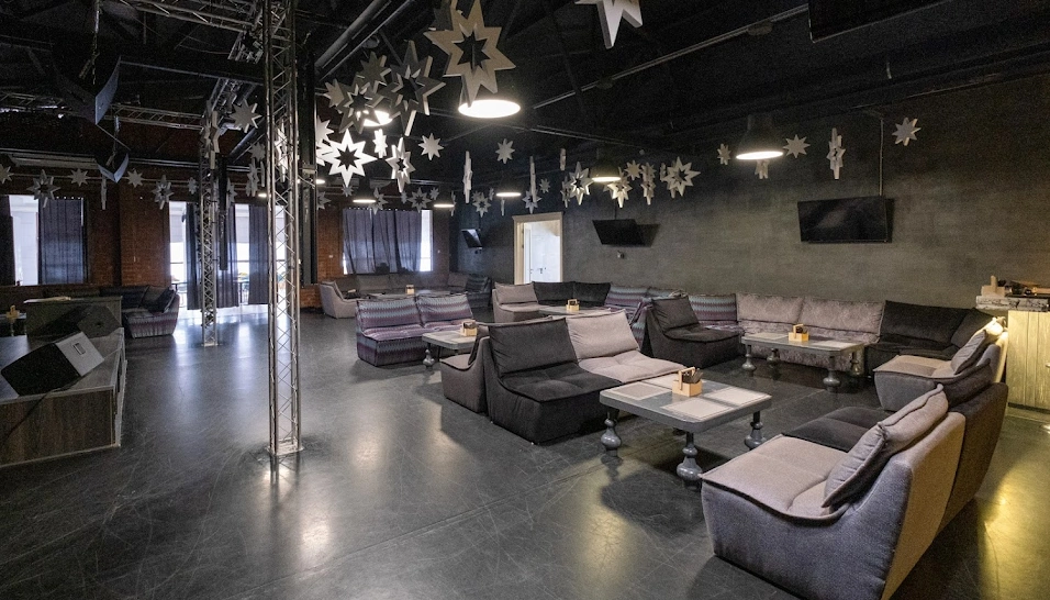 Фото №1 зала Караоке-зал