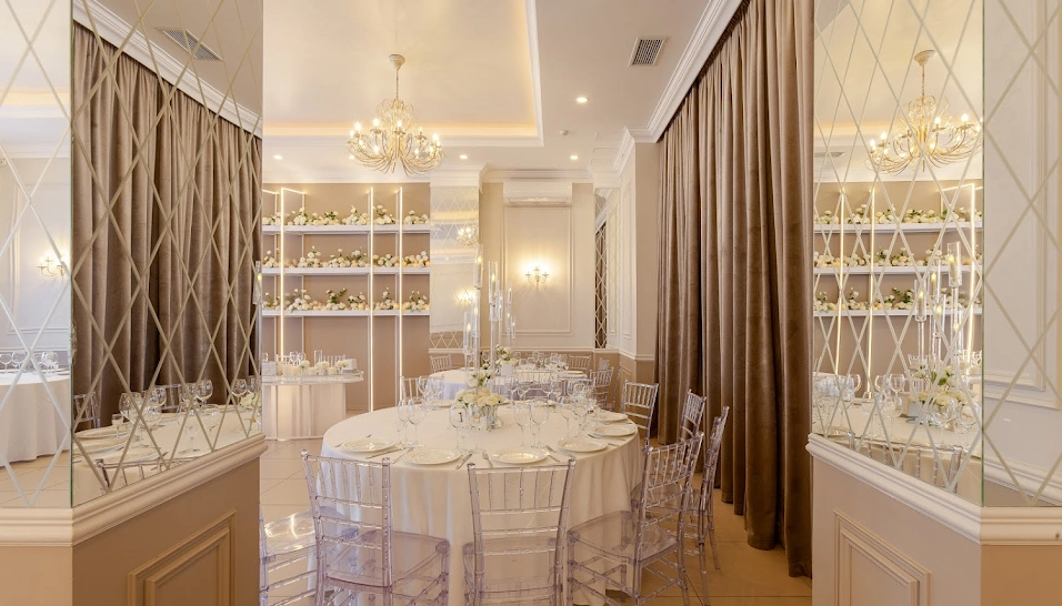 Фото №15 зала Банкетный зал «Классика»