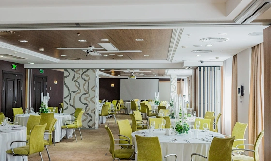 Фото №13 зала Зал "Урал"