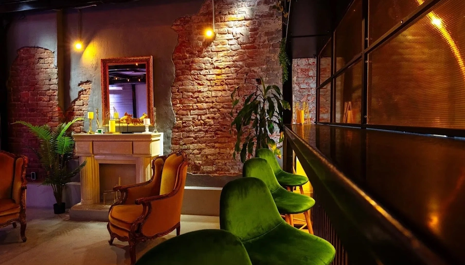 Фото №10 зала Story