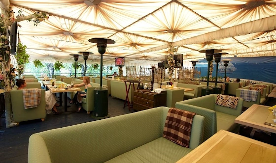 Фото №1 зала Летняя веранда