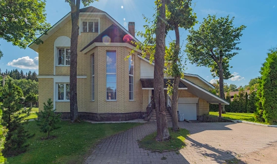 Фото №1 зала Коттедж с банкетным залом на 30 человек